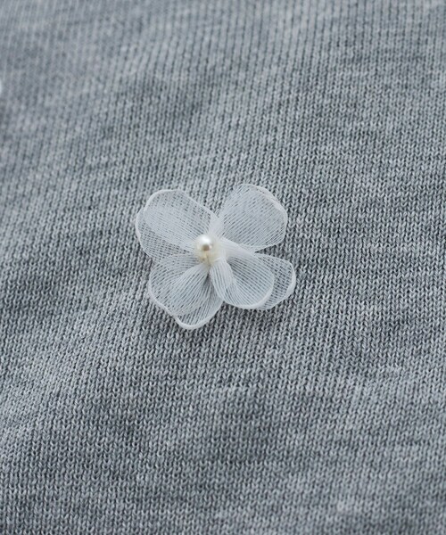 VIS（ビス）の「フラワーモチーフニットベスト（ベスト・レディース・ブラック/ライトグレー/オフホワイト・F）」の22枚目の写真