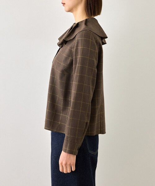 ROPE'(ロペ)の「【J'aDoRe・一部店舗限定サイズ】ラメチェックフリルカラーブラウス/セットアップ対応・イージーケア(シャツ/ブラウス・レディース・ブラウン系・36/38)」の19枚目の写真