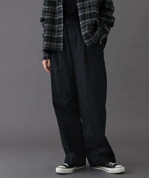 URBAN RESEARCH DOORS(アーバンリサーチドアーズ)の「FORK&SPOON イージーチノパンツ(チノパンツ・レディース・BLACK/BEIGE・1/2)」の6枚目の写真