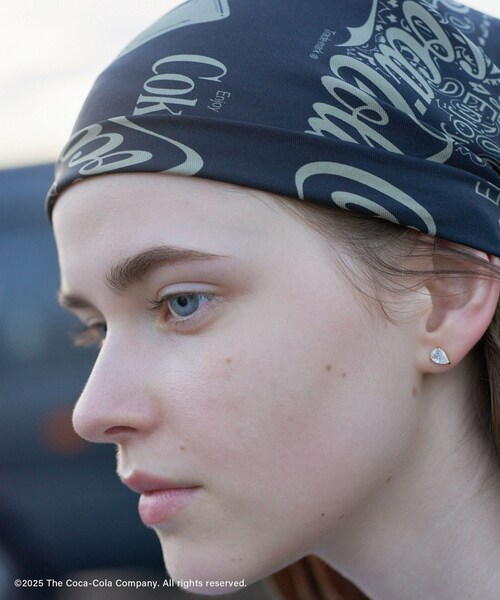 ADAM ET ROPE'（アダムエロペ）の「Coca-Cola スカーフ（バンダナ/スカーフ・レディース・ブラック/ベージュ・F）」の16枚目の写真