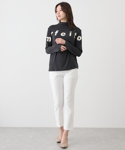 Jayro(ジャイロ)の「ロゴ入りボトルネックプルオーバー(Tシャツ/カットソー・レディース・ブラック/チャコール/グレー/ホワイト系/レッド・F)」の11枚目の写真