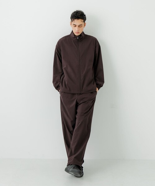 URBAN RESEARCH（アーバンリサーチ）の「NYLON DRY STRETCH JACKET（テーラードジャケット・メンズ・BLACK/BURGUNDY・M/L）」の21枚目の写真