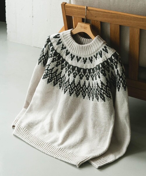 URBAN RESEARCH DOORS（アーバンリサーチドアーズ）の「求心柄モックネックニット（ニット/セーター・メンズ・OFF/BROWN/CHARCOAL・M/L）」の8枚目の写真