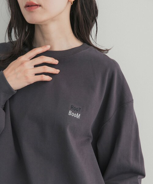 URBAN RESEARCH DOORS（アーバンリサーチドアーズ）の「GrowOrganic 刺しゅうロングスリーブTシャツ（Tシャツ/カットソー・レディース・OFF/CHARCOAL/BURGUNDY・Free）」の10枚目の写真