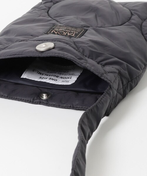 SENSE OF PLACE by URBAN RESEARCH（センスオブプレイスバイアーバンリサーチ）の「TAION　ミリタリークロスボディダウンバッグS（ショルダーバッグ・メンズ・BLACK/D.CHARCOAL/D.S.GRN・One）」の13枚目の写真