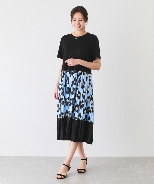 Jayro（ジャイロ）の「花柄ドッキング半袖ワンピース（ワンピース・レディース・ブラック系・F）」の15枚目の写真