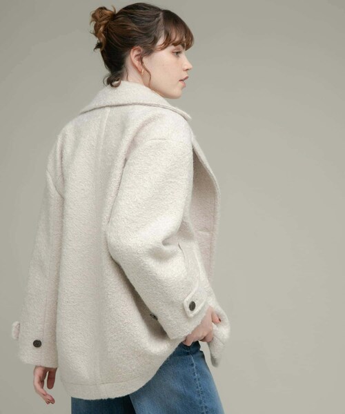 URBAN RESEARCH Sonny Label（アーバンリサーチサニーレーベル）の「ウールライクカーリーシャギーコクーンコート（テーラードジャケット・レディース・エクリュ/グレー/チャコール・FREE）」の8枚目の写真