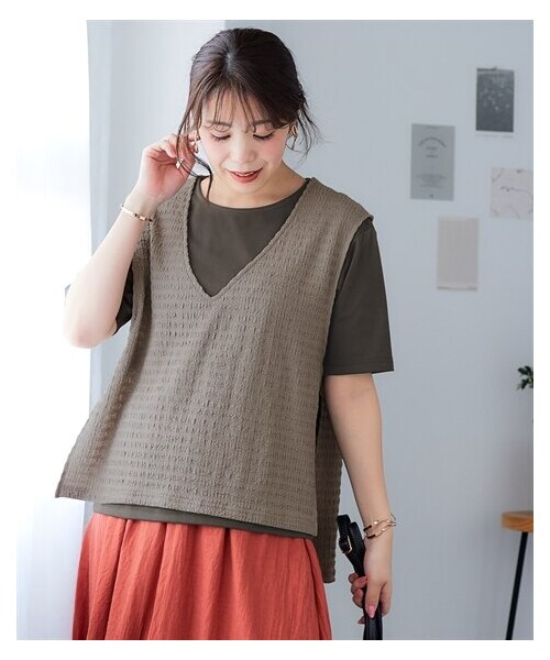 nissen（ニッセン）の「2点セット（ポコポコ素材ベスト＋Tシャツ）＜大きいサイズ有＞（ベスト・レディース・ピスタチオ+オフホワイト/グレー+チャコールグレー/黒+杢グレー・S/M/L/LL/3L）」の3枚目の写真