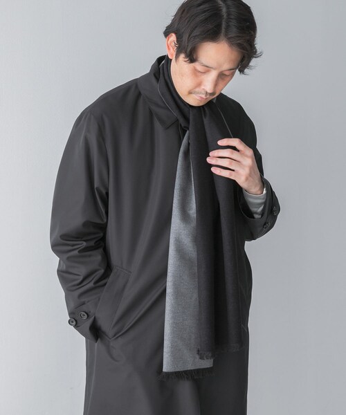 URBAN RESEARCH DOORS（アーバンリサーチドアーズ）の「LIFE STYLE TAILOR　シルクリバーシブルマフラー（マフラー・メンズ・02NVY-BLU/04GRN-CCL/01CCL-BLK/03BRN-BEG・-）」の7枚目の写真