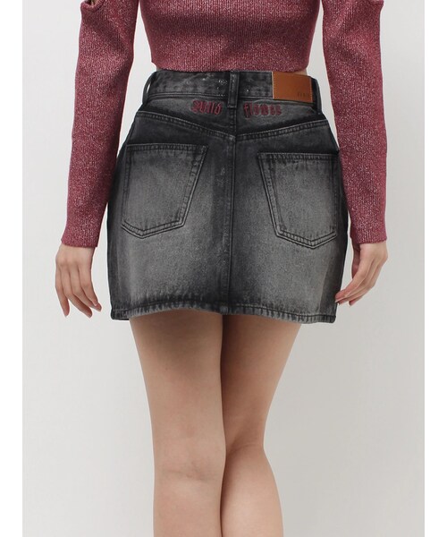 EVRIS（エヴリス）の「【RUNWAY channel/新宿店限定】レースグラフィックデニムミニスカート（デニムスカート・レディース・ブラック/ブルー・S/M）」の2枚目の写真