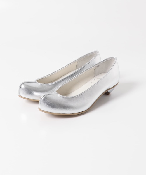 かぐれ（カグレ）の「COSMIC WONDER　fsgw leather folk pumps（パンプス・レディース・white gold/F Silver・23.5/24/24.5）」の8枚目の写真