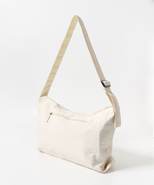 URBAN RESEARCH DOORS（アーバンリサーチドアーズ）の「ウォッシャブルショルダーバッグ（ショルダーバッグ・レディース・BLACK/IVORY・one）」の7枚目の写真