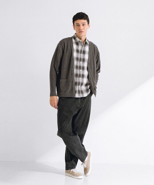 URBAN RESEARCH Sonny Label（アーバンリサーチサニーレーベル）の「リネン混ニットカーディガン（カーディガン/ボレロ・メンズ・チャコール/ナチュラル/ネイビー/ピンク・M/L）」の10枚目の写真