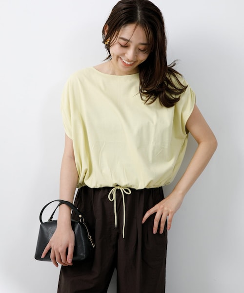 URBAN RESEARCH ROSSO（アーバンリサーチロッソ）の「『UR TECH』F by ROSSO　UVCUTバックオープンクロップドTシャツ（Tシャツ/カットソー・レディース・BLACK/OFF WHITE/YELLOW・FREE）」の3枚目の写真