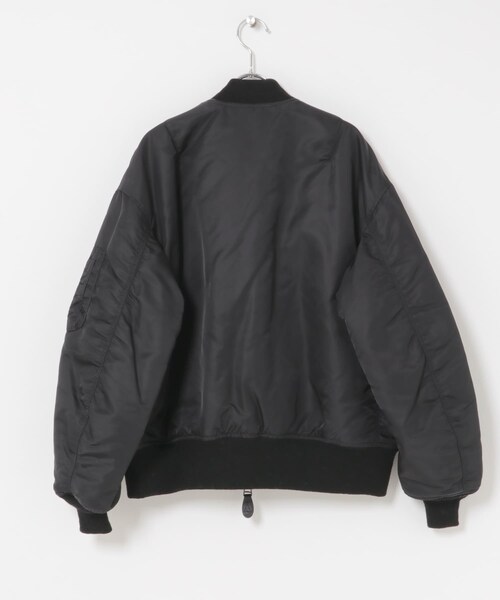 URBAN RESEARCH DOORS（アーバンリサーチドアーズ）の「marka　MA-1（ミリタリージャケット・メンズ・SAGE GREEN/BLACK・2/3）」の10枚目の写真