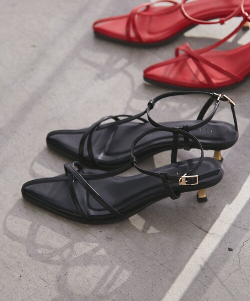 VIS（ビス）の「ナロークロスメタルヒールサンダル（サンダル・レディース・ブラック/レッド・L/M/S）」の3枚目の写真