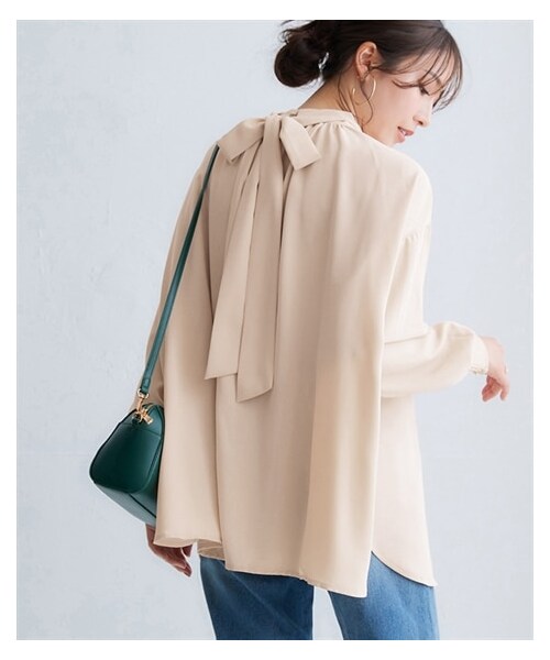 nissen（ニッセン）の「スタンドカラーリボンロング丈ブラウス（シャツ/ブラウス・レディース・ブルーライラック/ピンク/オフベージュ/黒/オフホワイト・S/M/L/LL/3L/4L/5L/6L）」の3枚目の写真