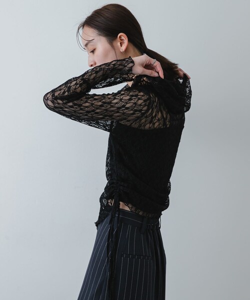 SENSE OF PLACE by URBAN RESEARCH（センスオブプレイスバイアーバンリサーチ）の「『洗濯可』フーディレースカットトップ（その他トップス・レディース・IVORY/BLACK/BEIGE・One）」の15枚目の写真