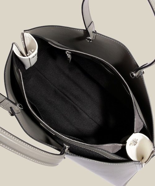 ROPE'（ロペ）の「【E'POR】【WEB限定】Y BAG Medium+ /A4対応・通勤・26SS（トートバッグ・レディース・ブラック/グレー/キナリ/ダークブラウン/ダークグリーン・F）」の16枚目の写真