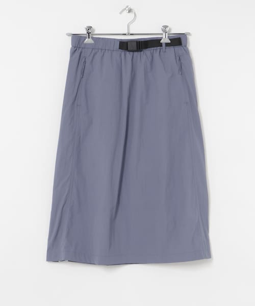THE GOODLAND MARKET（ザグッドランドマーケット）の「AIGLE　撥水ストラップスカート（スカート・レディース・ALOE/MARAIS・36/38）」の2枚目の写真