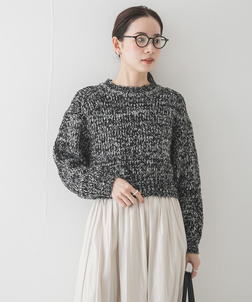 URBAN RESEARCH（アーバンリサーチ）の「バルキーブークレニット（ニット/セーター・レディース・OFF WHITE/PINK/BLACK MIX・Free）」の5枚目の写真