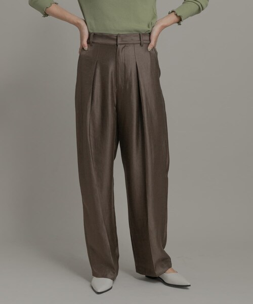 URBAN RESEARCH Sonny Label（アーバンリサーチサニーレーベル）の「シャイニーツイルサテンパンツ（その他パンツ・レディース・バター/ブラウン・36/38）」の4枚目の写真