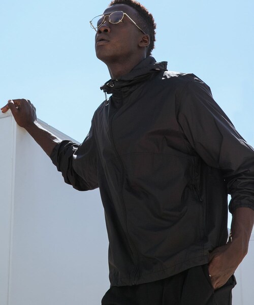 URBAN RESEARCH（アーバンリサーチ）の「new basic　Nylon Rip Stop Wind Parka（テーラードジャケット・メンズ・GRAY/BLACK/KHAKI・M/L/XL）」の14枚目の写真