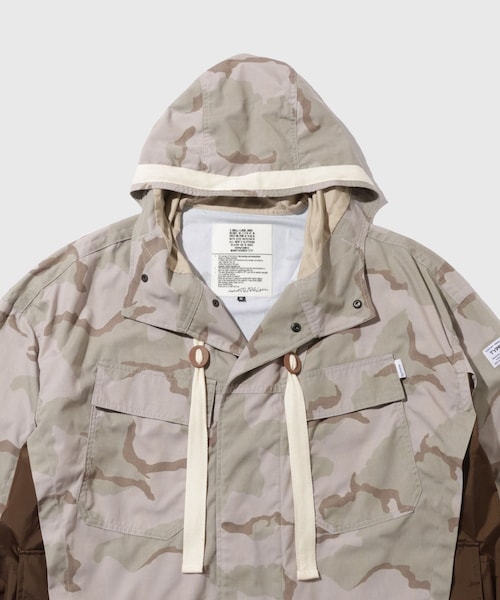 ADAM ET ROPE'(アダムエロペ)の「【elephant TRIBAL fabrics】ANORAK MOUNTAIN JKT(マウンテンパーカー・メンズ・ベージュ系・M)」の4枚目の写真