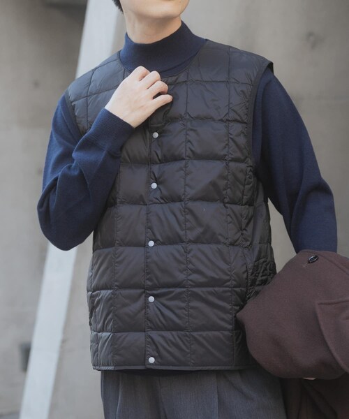ITEMS URBANRESEARCH（アイテムズ アーバンリサーチ）の「TAION　CrewNeck Button Down Vest（その他アウター・メンズ・BLK/CHA/D.BROWN/KHK/NVY・M/L/XL）」の15枚目の写真