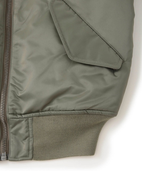 ADAM ET ROPE'（アダムエロペ）の「【BAL/バル】SPIEWAK DOUBLE ZIP BOMBER JACKET（MA-1・メンズ・ブラック/カーキ・2/3）」の12枚目の写真