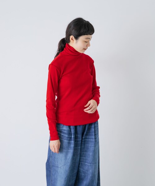 かぐれ（カグレ）の「MEYAME　SOFT RIB TURTLENECK（ニット/セーター・レディース・CREAM/BLACK/RED・Free）」の15枚目の写真