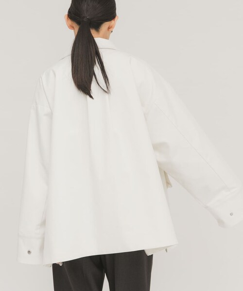 KBF（ケイビーエフ）の「ポケットディティールジャケット（テーラードジャケット・レディース・OFF/GREIGE/CHARCOAL・One）」の12枚目の写真