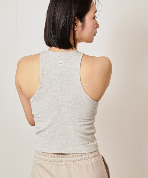 NERGY(ナージー)の「【VUORI】Pose Plyo Tankポーズプライオタンクトップ(タンクトップ・レディース・ブラック/ダークブラウン・S)」の14枚目の写真
