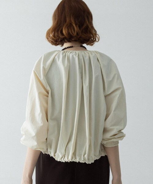 URBAN RESEARCH Sonny Label（アーバンリサーチサニーレーベル）の「『UR TECH』バルーンショートブルゾン（ブルゾン・レディース・ブラック/アイボリー/ベージュ・Free）」の7枚目の写真