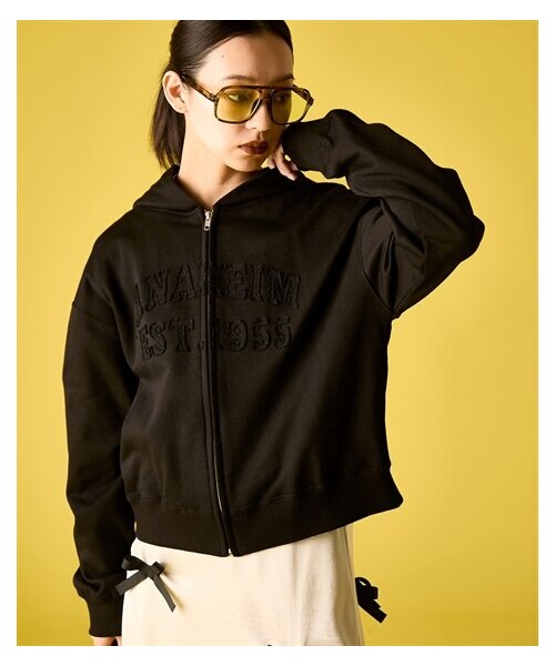 nissen（ニッセン）の「ジップアップパーカー＜大きいサイズ有＞GEVS.（パーカー・レディース・グレー/黒・6L/8L/10L）」の3枚目の写真