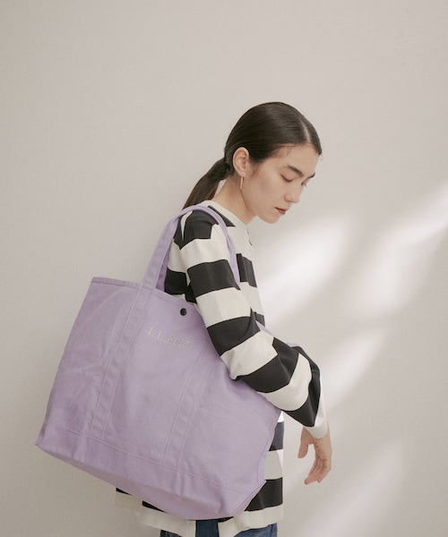 ADAM ET ROPE'(アダムエロペ)の「【雑誌掲載】【公式サイト限定】【L.L.Bean for SALON】別注Grocery Tote(トートバッグ・レディース・ピンク/グレー系/ラベンダー/ピンク系/オレンジ系・F)」の21枚目の写真