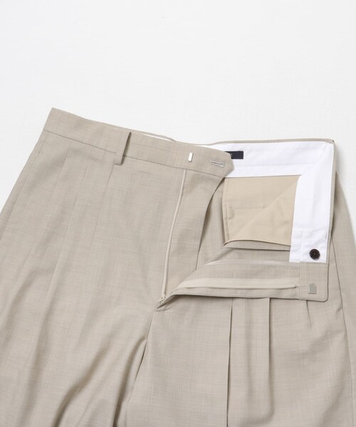 URBAN RESEARCH(アーバンリサーチ)の「『別注』YLEVE×URBAN RESEARCH S120'S WOOL 3TACK PANTS(その他パンツ・メンズ・BLACK/BEIGE・3/4)」の20枚目の写真