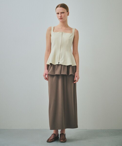 ROPE'（ロペ）の「【一部店舗限定】【REALM（レルム）】FRONT ZIP BLOUSE｜ペプラムビスチェ　26SS（シャツ/ブラウス・レディース・ブラック/ホワイト系・38）」の13枚目の写真