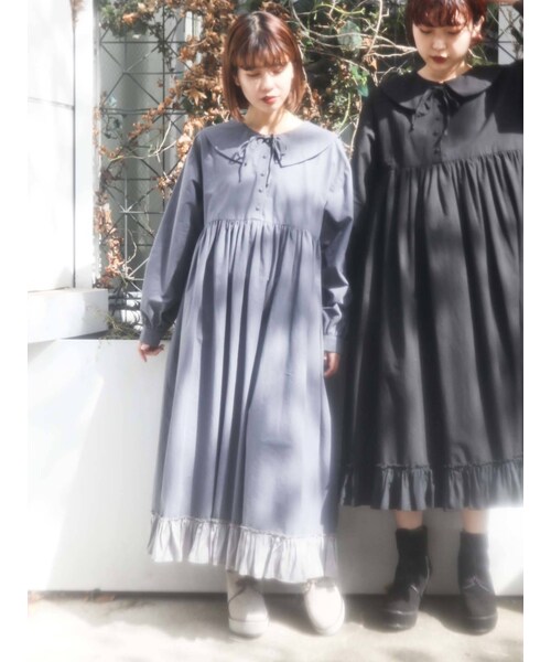 merry jenny（メリージェニー）の「サテンコンビリボンワンピース（ワンピース・レディース・アイボリー/ブラック/ブルー/ベージュ・F）」の3枚目の写真