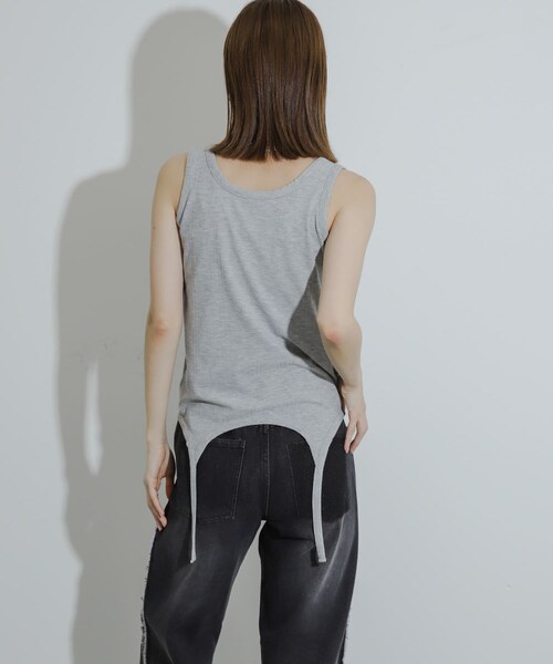 SENSE OF PLACE by URBAN RESEARCH（センスオブプレイスバイアーバンリサーチ）の「マルチウェイガータータンクトップ（タンクトップ・レディース・L.GRAY/OFF WHITE/CHARCOAL・one）」の15枚目の写真