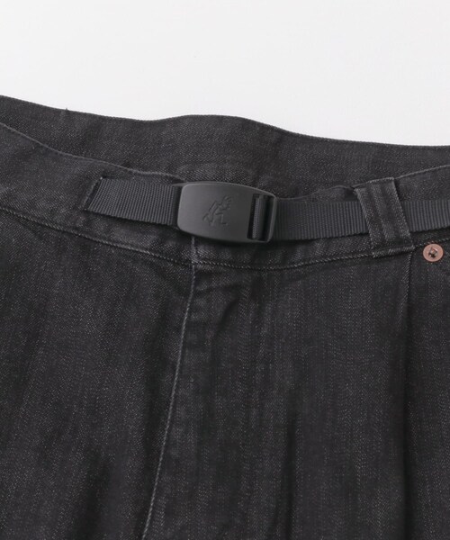 URBAN RESEARCH DOORS(アーバンリサーチドアーズ)の「『別注』Gramicci Mountain Tuck Pants(デニムパンツ・メンズ・BLACK/MediumUsed/Dark Used/O.W.・S/M/L/XL)」の14枚目の写真