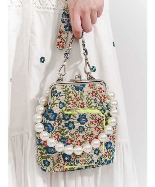 PAMEO POSE（パメオポーズ）の「My Maid Chameleon（ショルダーバッグ