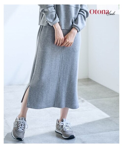 nissen（ニッセン）の「ダンボールニットタイトスカート【OtonaSMILE】（スカート・レディース・杢グレー/黒・M/L/LL/3L/4L）」の2枚目の写真