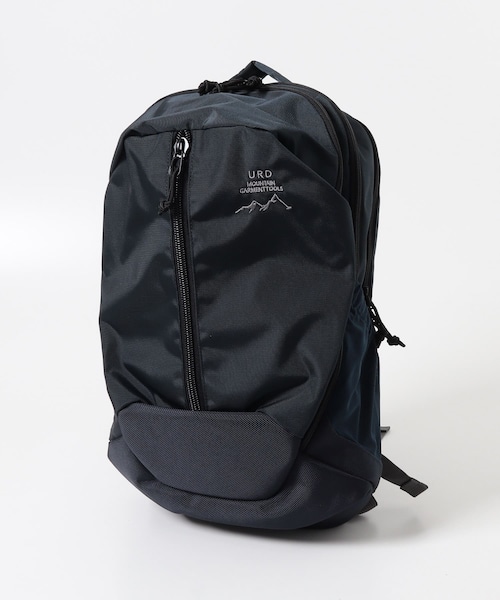 URBAN RESEARCH DOORS(アーバンリサーチドアーズ)の「URD VERSATILE BACKPACK(バックパック/リュック・メンズ・BLACK/GRAY/NAVY・-)」の3枚目の写真