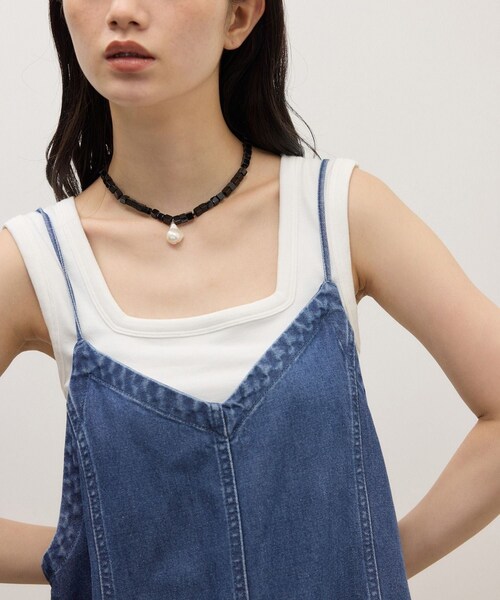 ADAM ET ROPE'(アダムエロペ)の「【WEB限定】レースコンビデニムキャミ(キャミソール・レディース・ブルー/サックス・F)」の8枚目の写真