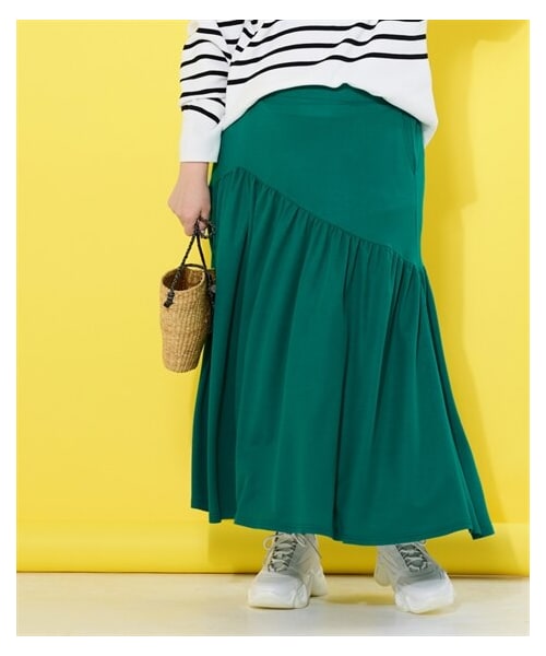 nissen（ニッセン）の「＜大きいサイズ＞美ラクRUタッチ下半身をすっきりカバーできる大人のデザインスカート（接触冷感・UVカット）（スカート・レディース・黒/チョコレートブラウン/ジャスパーグリーン・LL/3L/4L/5L/6L/8L/10L）」の6枚目の写真