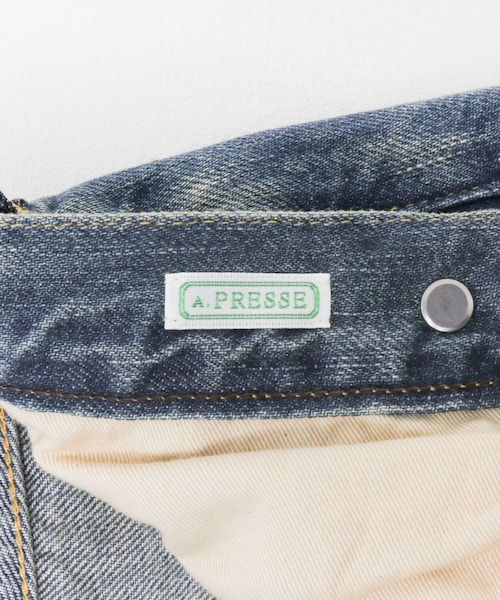 URBAN RESEARCH（アーバンリサーチ）の「A PRESSE　No.22 Washed Wide Denim Pants（デニムパンツ・メンズ・INDIGO・30-30/32-30/34-30/36-30）」の9枚目の写真