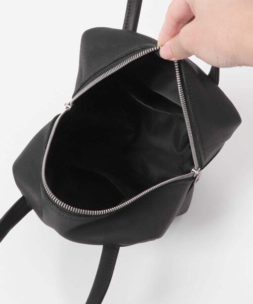 かぐれ（カグレ）の「MORMYRUS　cube tote（トートバッグ・レディース・BLACK・FREE）」の7枚目の写真