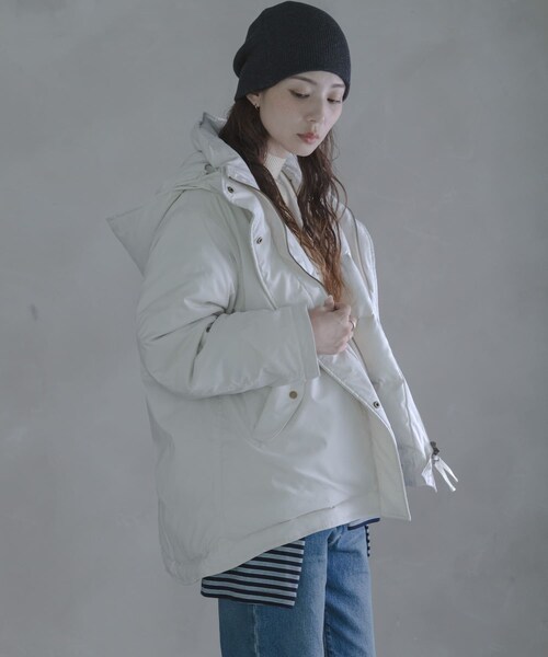 URBAN RESEARCH Sonny Label（アーバンリサーチサニーレーベル）の「撥水2WAYフーディスタンドダウンコート（その他アウター・レディース・アイボリー/ブラック/ブラウン・Free）」の7枚目の写真