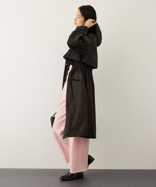 ROPE'(ロペ)の「【撥水】タフタフーデッドロング丈スプリングコート(マウンテンパーカー・レディース・ダークブラウン・F)」の18枚目の写真
